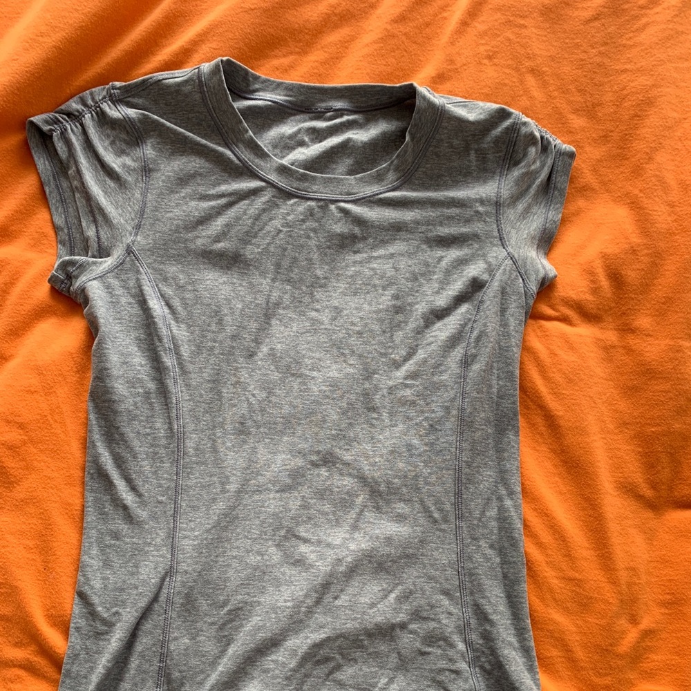 Lululemon Run Dash top